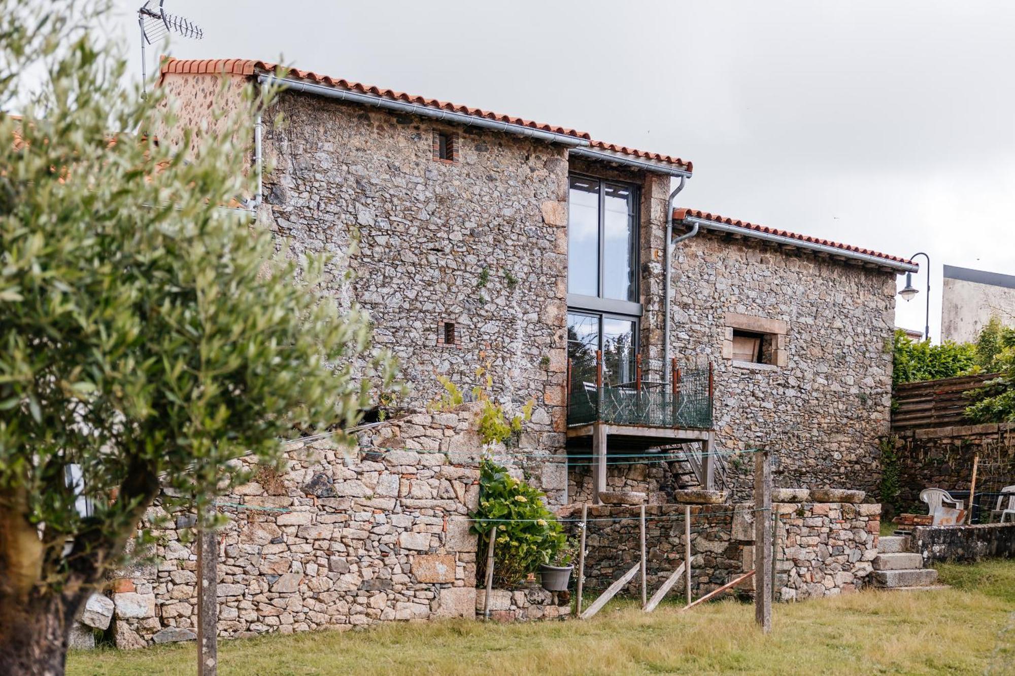 Le Logis Du Prieure Villa Les Châtelliers-Châteaumur Eksteriør bilde